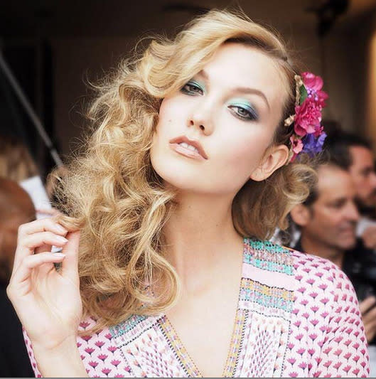 Karlie Kloss looked all kinds of glam and gorgeous at the Diane von Furstenberg show. [Photo: Instagram/Karlie Kloss]