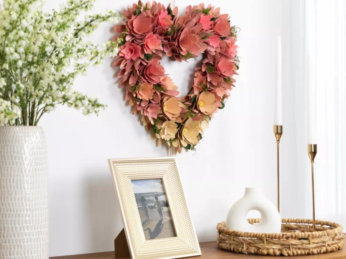 Pom Heart Wreath - Threshold™