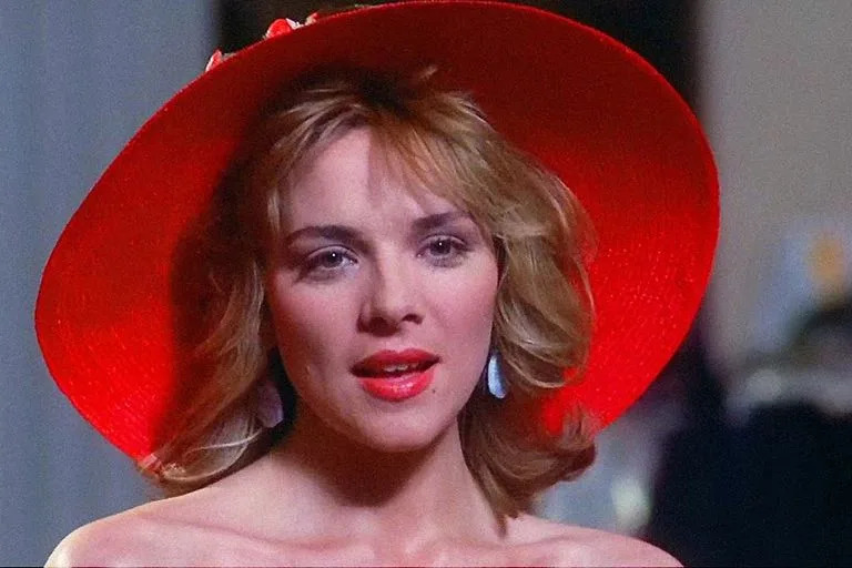 Kim Cattrall en la icónica Mannequin