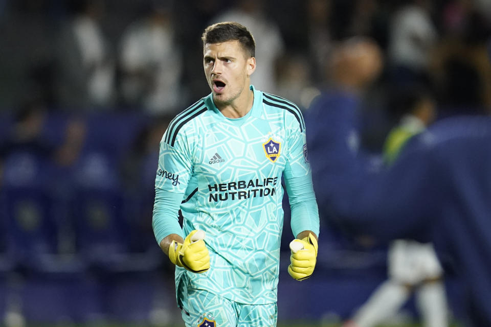 LA Galaxy goalkeeper Jonathan Bond (1) reacts at the end of a 1-1 tie with Real Salt Lake in an MLS soccer match in Carson, Calif., Saturday, Oct. 1, 2022. (AP Photo/Ashley Landis)