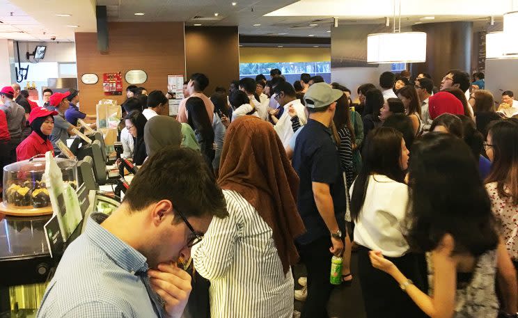 Long queues could be seen at the McDonald’s outlet at SpringLeaf Tower, in Tanjong Pagar on Thursday (13 July) during lunch time. (Photo: Gabriel Choo/ Yahoo Lifestyle Singapore)