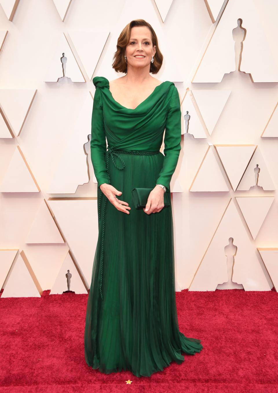 The three-time Oscar nominee wowed in an emerald green gown by Christian Dior with belted rope detail.