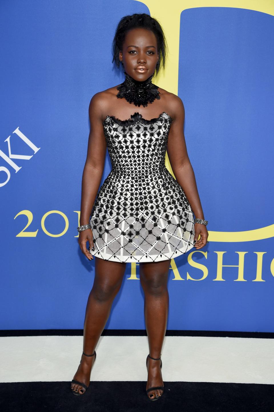 Lupita Nyong'o in Versace, Alexandre Birman shoes and Lorraine Schwartz Jewelry