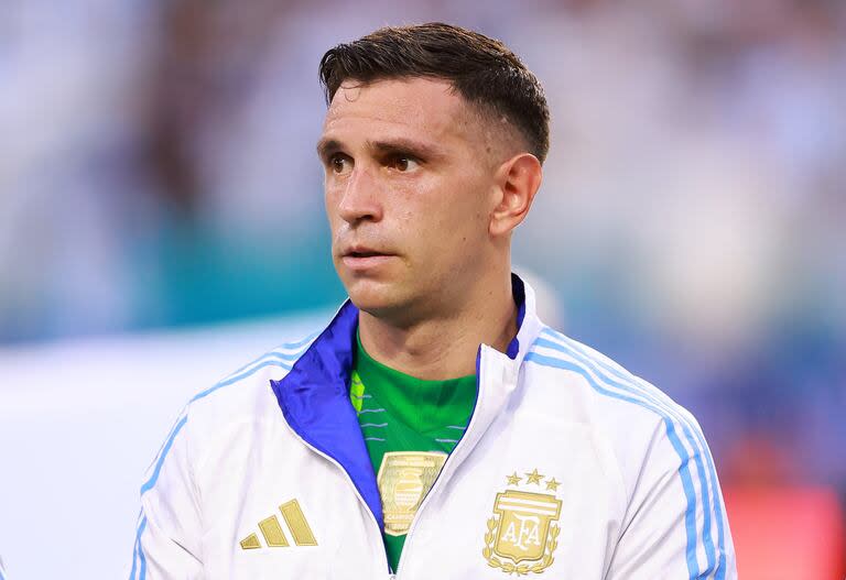 Emiliano 'Dibu' Martínez es uno de los líderes de la selección argentina que este jueves se mide con Ecuador en Houston