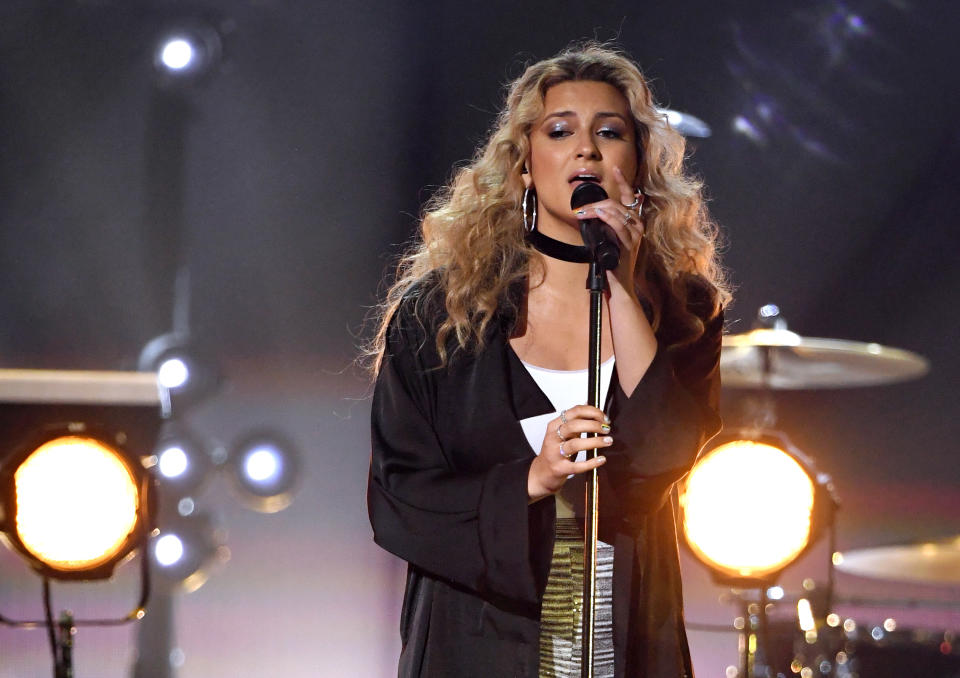 Tori Kelly performing at the 2019 Billboard music awards