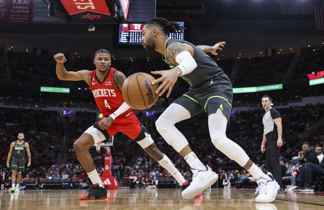 D'Angelo Russell Scores 22 Points Against Rockets