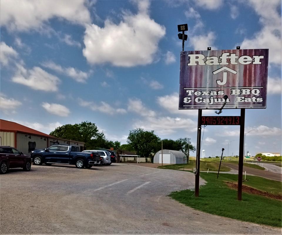 Worth the Drive: Rafter J in Iowa Park