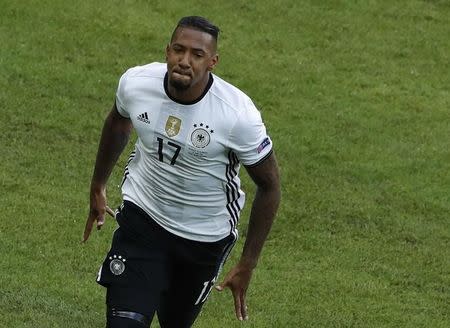 Football Soccer - Germany v Slovakia - EURO 2016 - Round of 16 - Stade Pierre Mauroy - Lille, France - 26/6/16 Germany's Jerome Boateng celebrates after scoring a goal REUTERS/Benoit Tessier