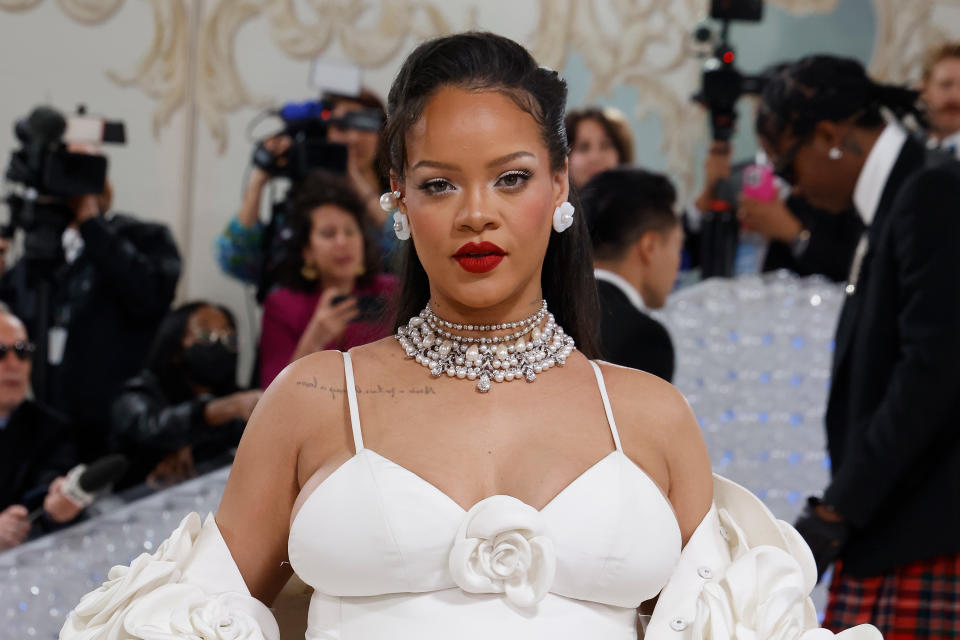 NEW YORK, NEW YORK - MAY 01: Rihanna attends the 2023 Costume Institute Benefit celebrating 