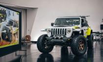 <p>What the heck is a "<a href="https://www.caranddriver.com/news/a27063066/jeep-flatbill-concept-20109-moab-easter-jeep-safari/" rel="nofollow noopener" target="_blank" data-ylk="slk:Flatbill;elm:context_link;itc:0;sec:content-canvas" class="link ">Flatbill</a>"? It sure isn't a duck's face. According to Jeep, it's a reference to the flat-brimmed caps favored by the sort of crowd who are into motocross. (Or energy drinks-we're sure the crossover on that Venn diagram is substantial.) So this Gladiator-based concept is set up to please the flat-hatters of this world with a bed modified to hold two dirt bikes. </p>