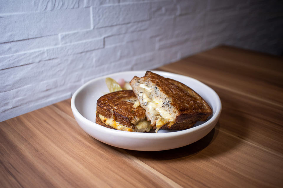 Truffled Cheese Toasties (PHOTO: Zat Astha/Yahoo Lifestyle SEA)
