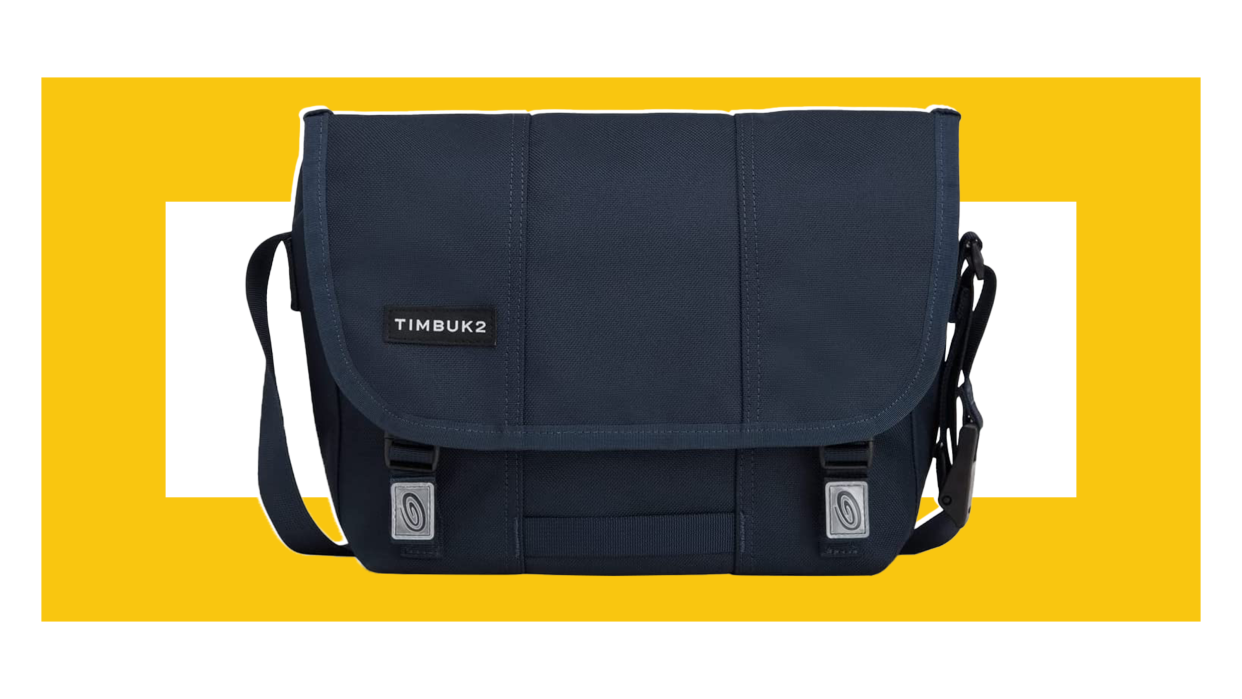 Whether you're traveling down the street or on a thousand-mile journey, Timnbuk2 offers a limited lifetime warranty.