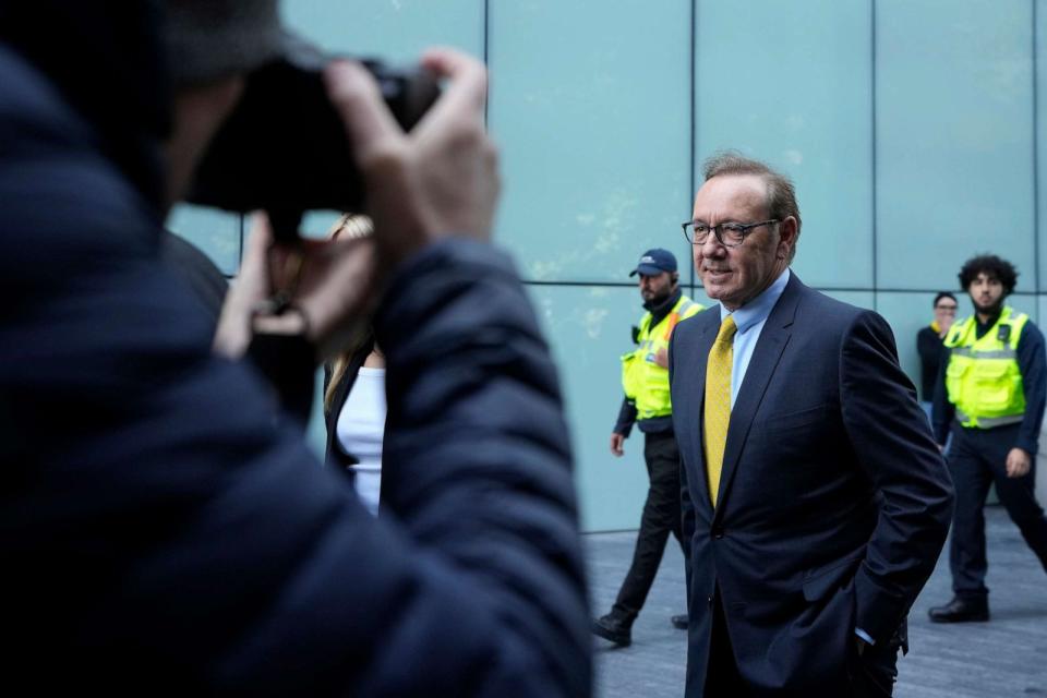 PHOTO: Actor Kevin Spacey arrives outside Southwark Crown Court in London, Tuesday, July 25, 2023. (Kirsty Wigglesworth/AP)