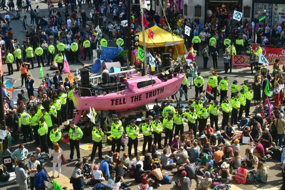 Triumph for Extinction Rebellion as protests spark huge surge in ‘climate change’ web traffic