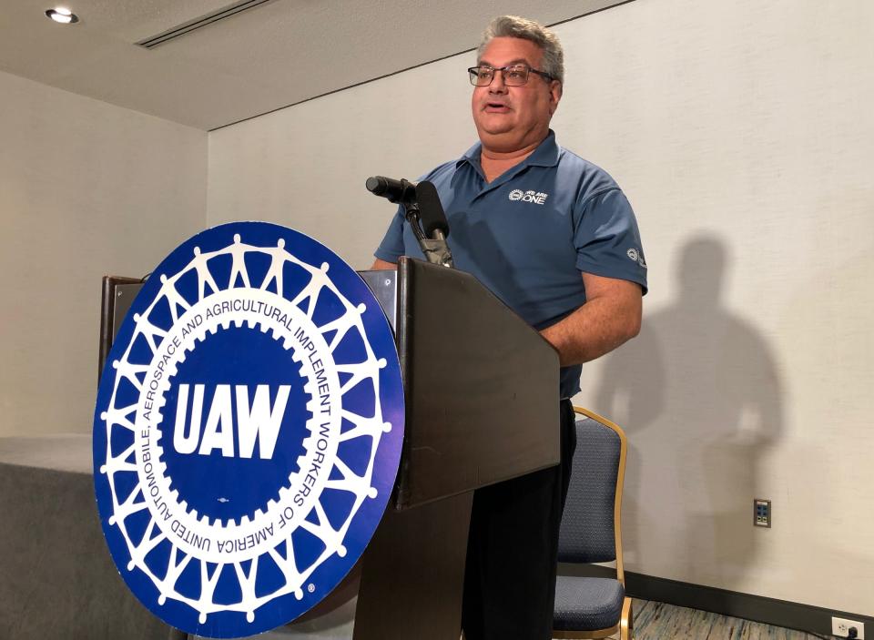 UAW public relations official Brian Rothenberg speaks during the press conference relating to the tentative agreement at General Motors at the Renaissance Center in Detroit, Thursday, Oct. 17, 2019.