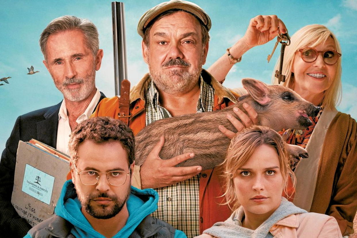 Thierry Lhermitte, Didier Bourdon, Chantal Ladesou, Hakim Jemili et Camille Lou partagent l'affiche de Chasse gardée. En salle depuis le 20 décembre 2023.   - Credit:Curiosa Films et Starman Films