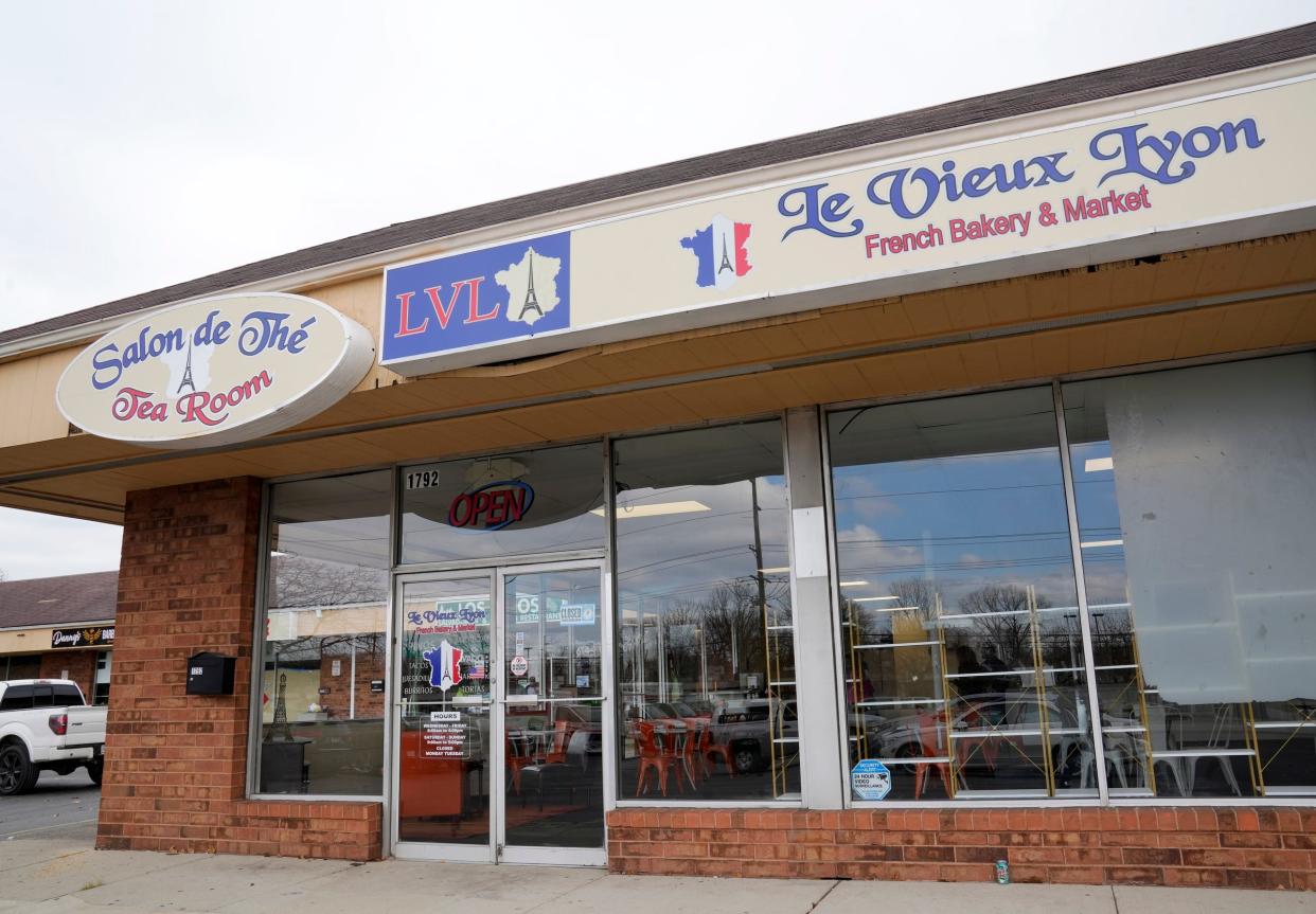 Le Vieux Lyon French Bakery Cafe's has moved to a new location at 1792 Brice Rd. which will house a mini-market as well as the tearoom.