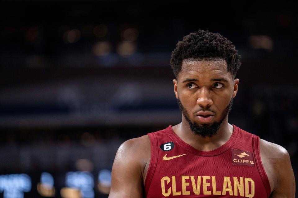 Cleveland Cavaliers guard Donovan Mitchell (45) gets ready for a play Thursday, Dec. 29, 2022, at Gainbridge Fieldhouse in Indianapolis. 