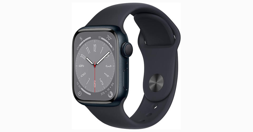 El Watch Series 8 es el reloj más reciente de Apple - Imagen: Amazon México