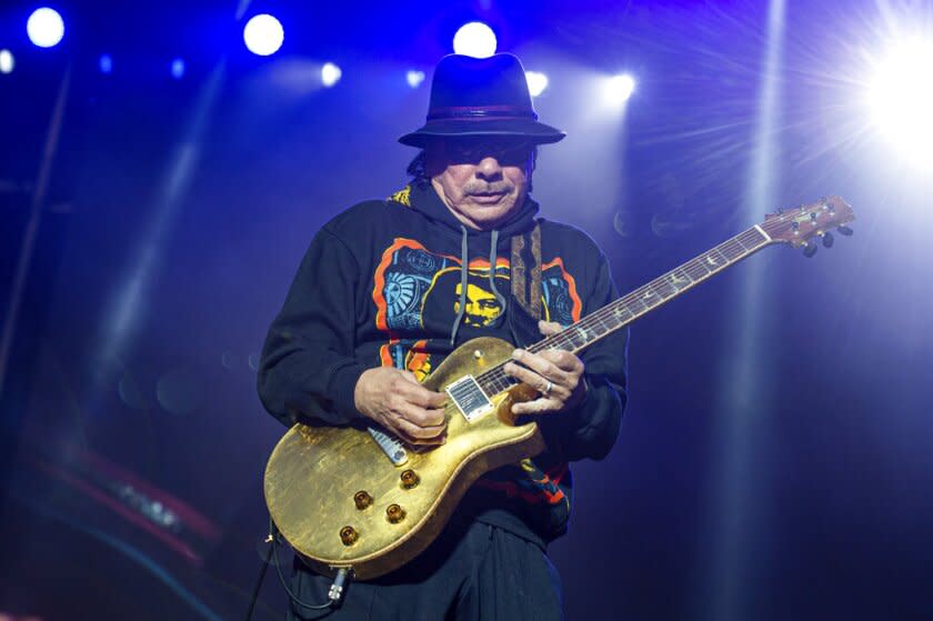 Archivo - Carlos Santana