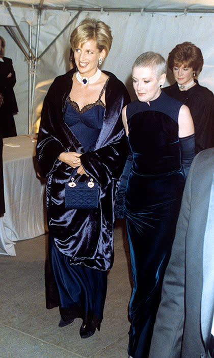 1996: Princess Di - Met Gala - 12