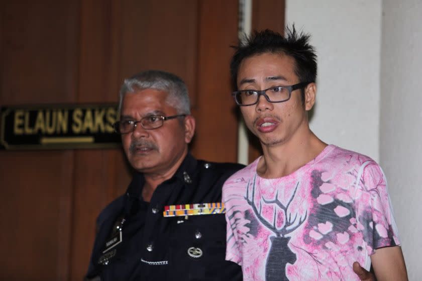Facebook user Chow Mun Fai has been sentenced to a year’s jail for using his ‘Chow Jack’ Facebook account on June 12 to post a Hari Raya Aidilfitri greeting that included the words ‘devil’ and ‘bak kut teh’, a dish containing pork that is forbidden to Muslims. ― Picture by Choo Choy May