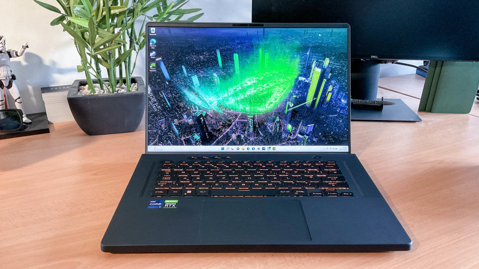 Asus ROG Zephyrus M16 (2022)