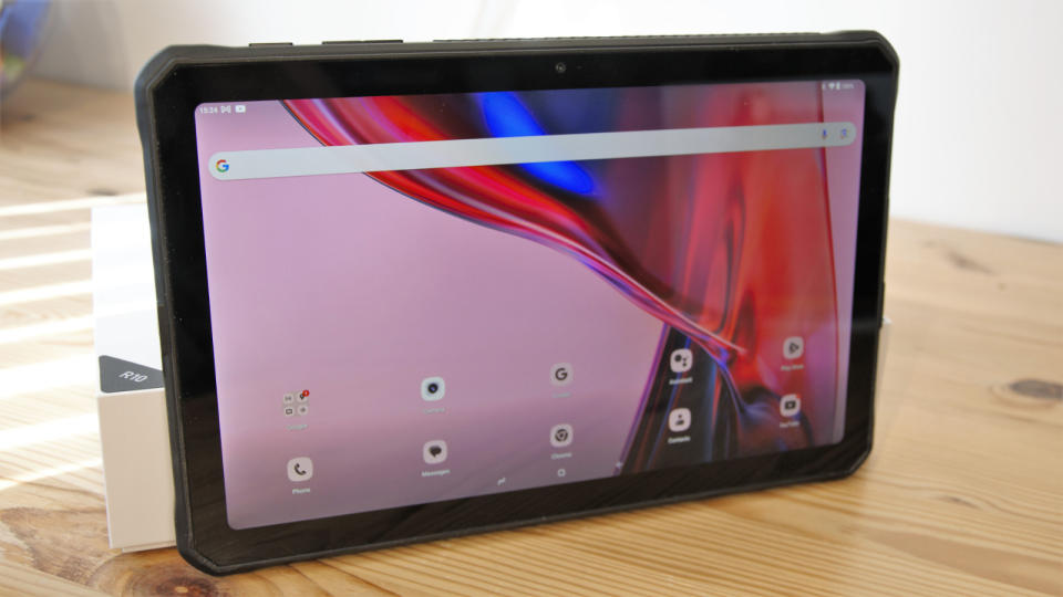 Doogee R10 rugged tablet