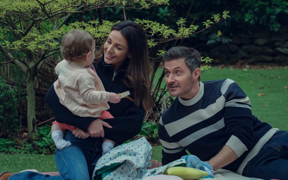 Michelle Keegan pictured as Maya Stern alongside Richard Armitage as Joe Burkett in Fool Me Once