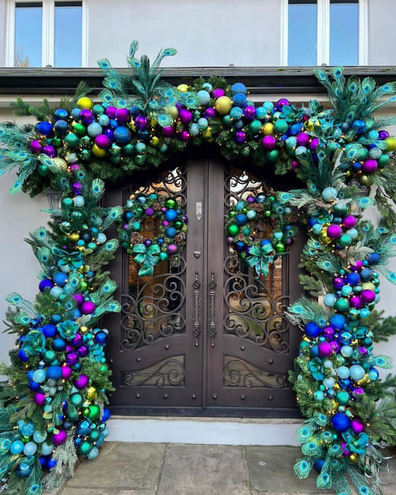 amanda holden peacock coloured christmas door