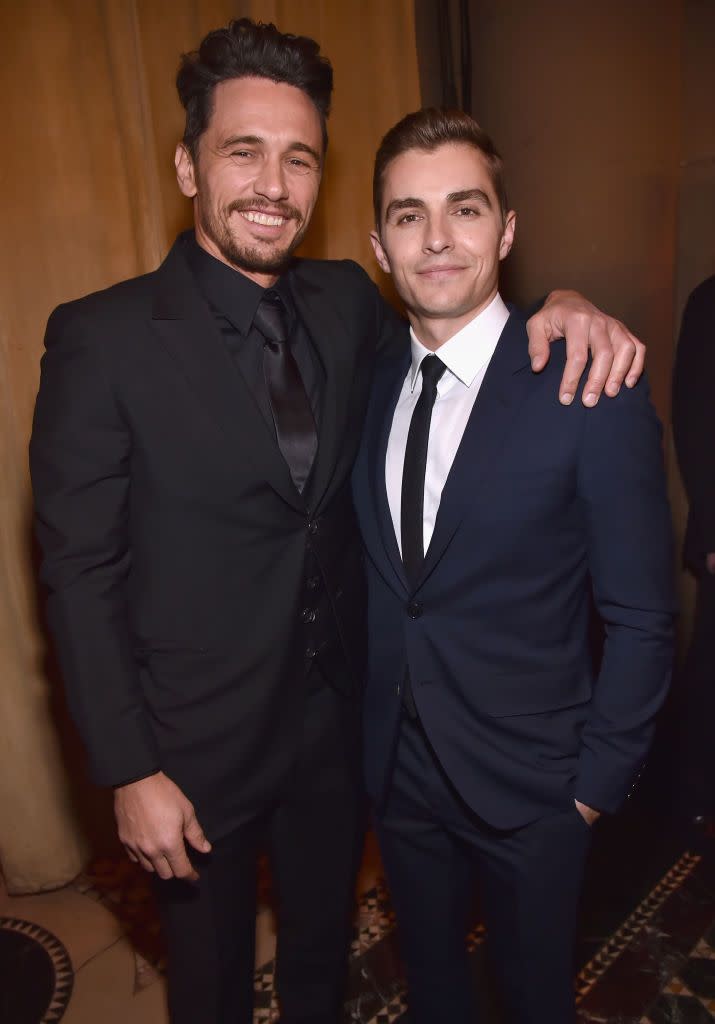 Dave Franco — 5'7" (1.7 m); James Franco — 5' 11" (1.8 m)