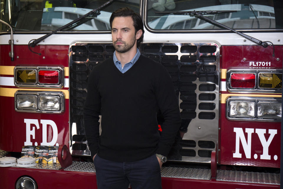 Milo Ventimiglia teamed up with Duracell, visiting the&nbsp;New York City Fire Department this week to remind everyone to change their smoke detector batteries when changing their clocks for daylight&nbsp;saving time. (Photo: Santiago Felipe via Getty Images)