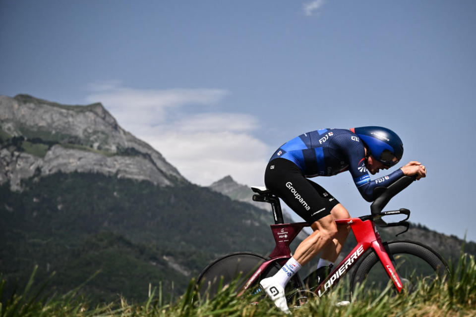 Groupama - FDJ's Swiss rider Stefan Kung cycles during the 16th stage of the 110th edition of the Tour de France cycling race, 22 km individual time trial between Passy and Combloux, in the French Alps, on July 18, 2023. (Photo by Marco BERTORELLO / AFP)