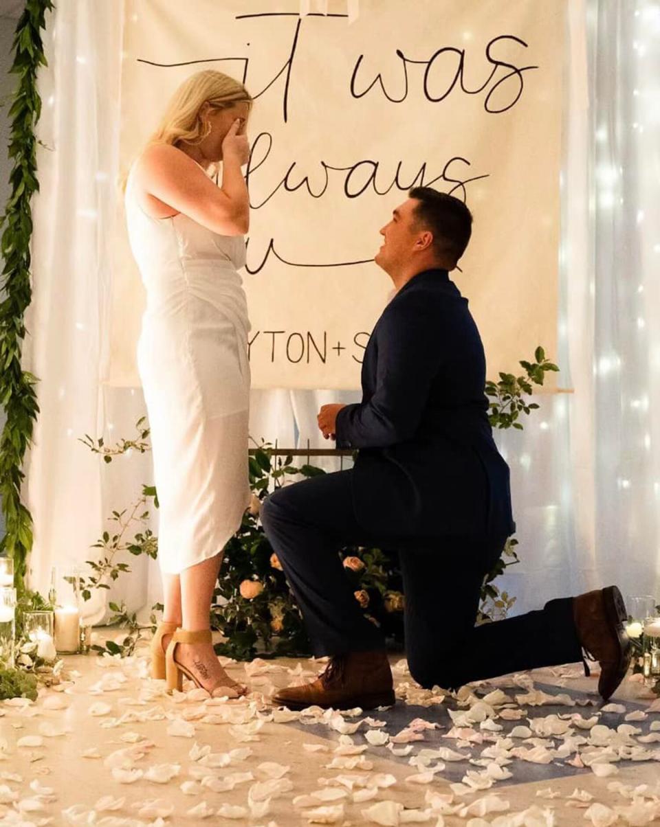 Couple Gets Engaged in Fifth Grade Classroom Where They First Met