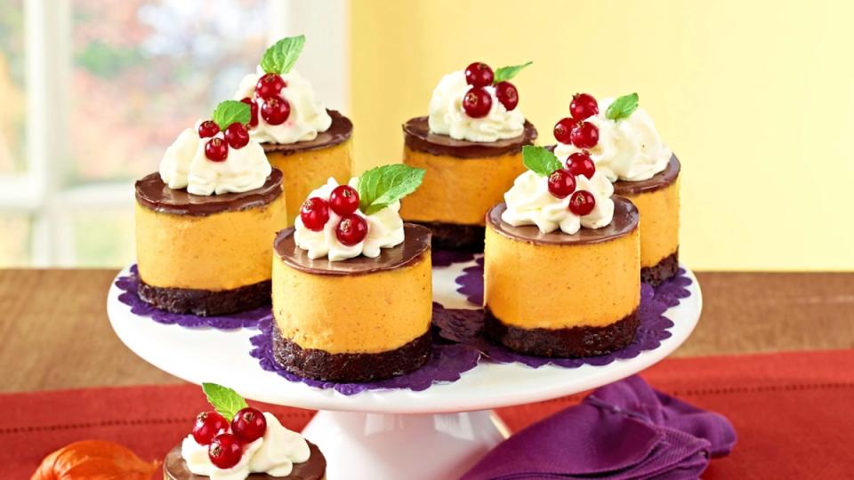 No-Bake Mini Cheesecakes Make It Easy to Treat Yourself — 6 Creamy ...