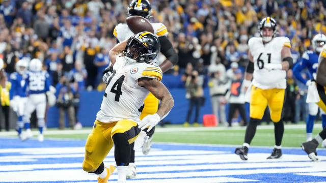 Steelers hold off Colts fight back to claim fourth win of season