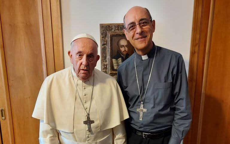 El papa Francisco y Víctor Manuel 