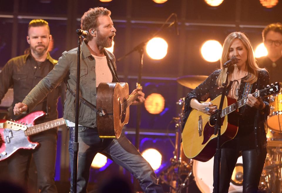 Dierks Bentley performs with Sheryl Crow at the 53rd annual CMA Awards at Bridgestone Arena on Wednesday, Nov. 13, 2019.