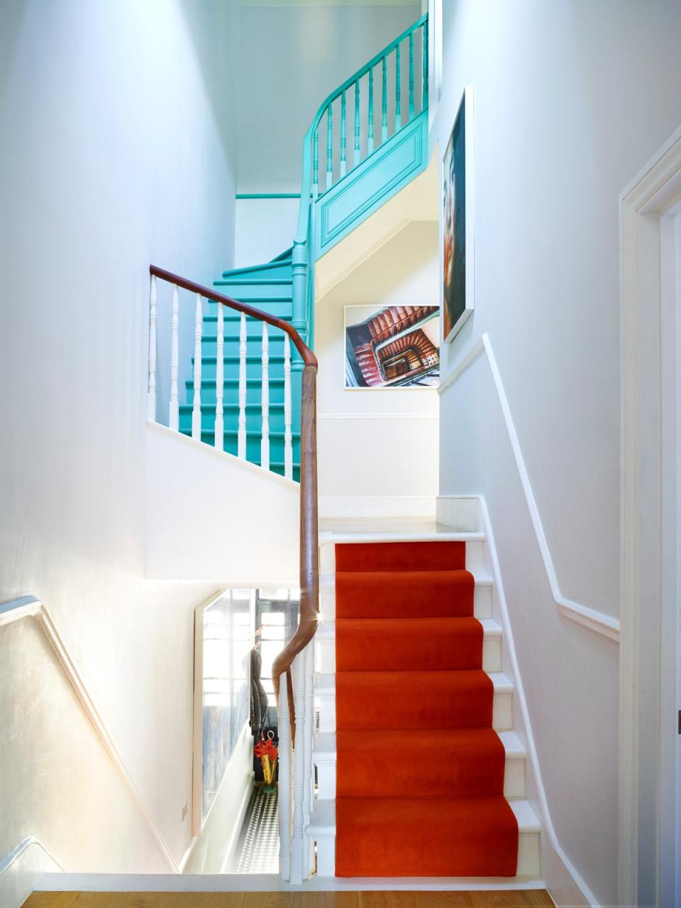 A bold runner and change of colour takes Alex Al Bader’s stairs to the next level (Rachael Smith Photography Ltd)