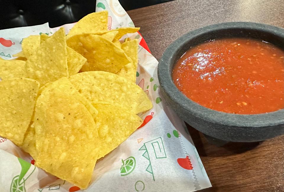 Warm chips and smooth, lightly spiced salsa welcome you at the new Tekila Mexican Restaurant in Canton. It's in the former John's Bar & Grille location on Cleveland Avenue NW.