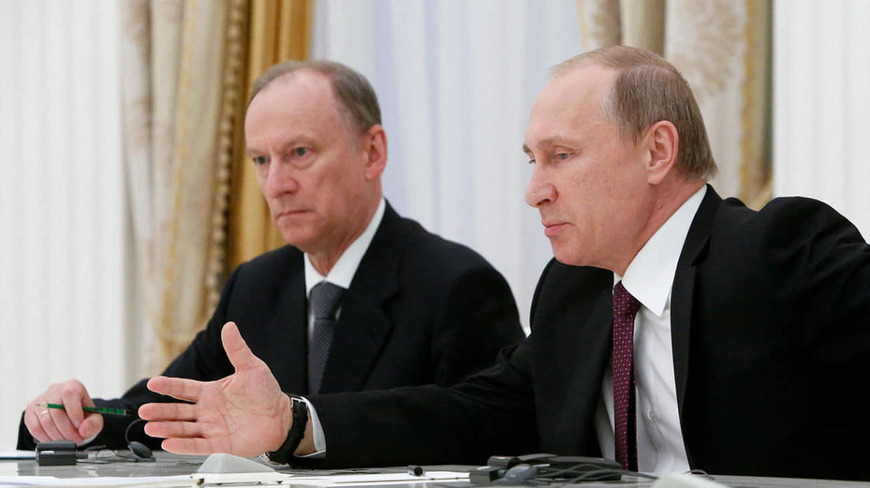 Nikolai Patrushev, Vladimir Putin. Photo: Getty Images