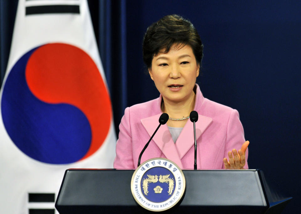 South Korean President Park Geun-hye speaks during her New Year's press conference at the presidential Blue House in Seoul, South Korea, on Monday, Jan. 6, 2014. Park called for resuming reunions of families separated by the Korean War in the early 1950s. (AP Photo/Jung Yeon-je, Pool)