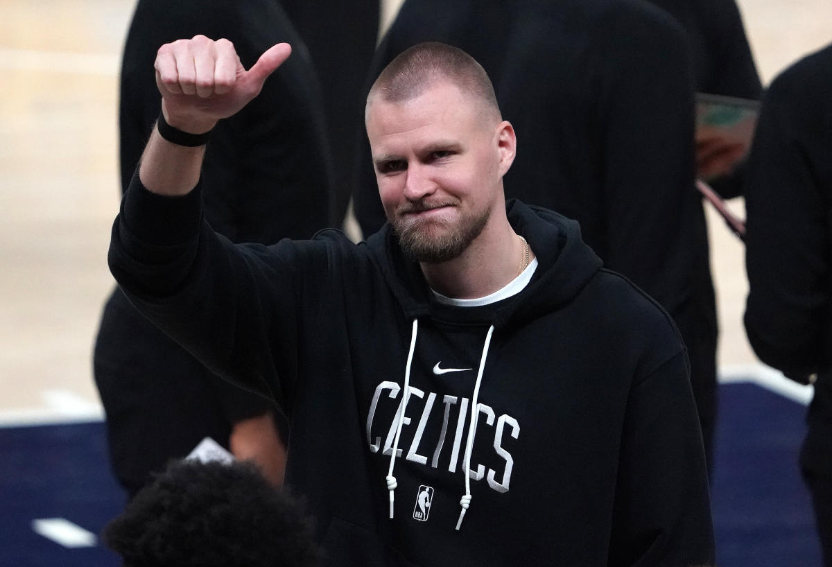 Der Stürmer der Boston Celtics, Kristaps Porzingis, hat seine Rückkehr für Spiel 1 der NBA-Finals am Donnerstag bestätigt.