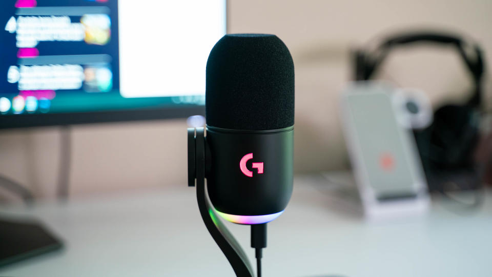 Logitech G Yeti GX on the author's desk