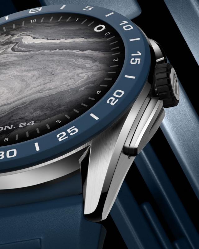 Swiss Luxury Watchmaker Tag Heuer Announces NFT Feature for Its Smartwatch