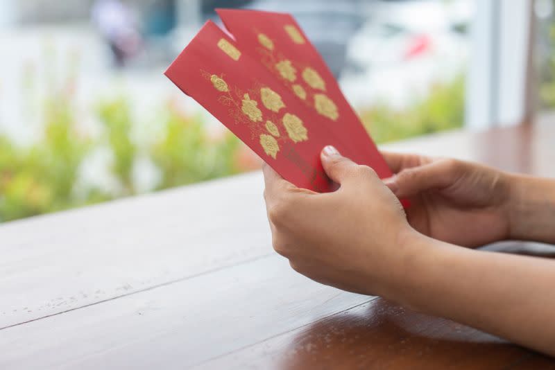 ▲原PO詢問眾人，會希望公司辦尾牙還是直接給員工三千元。（示意圖／Shutterstock）