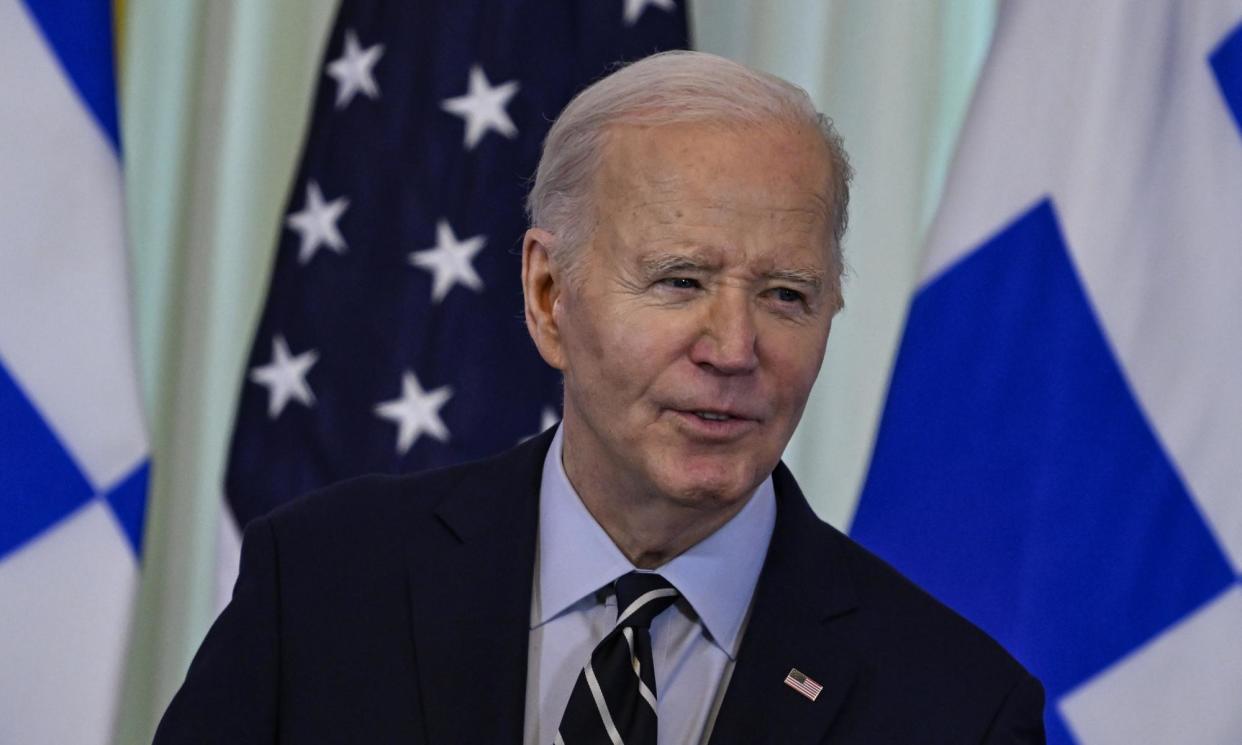 <span>Joe Biden will not now face the prospect of a fight for centrist votes with No Labels, although the vaccine sceptic Robert F Kennedy Jr remains in the race.</span><span>Photograph: Anadolu/Getty Images</span>