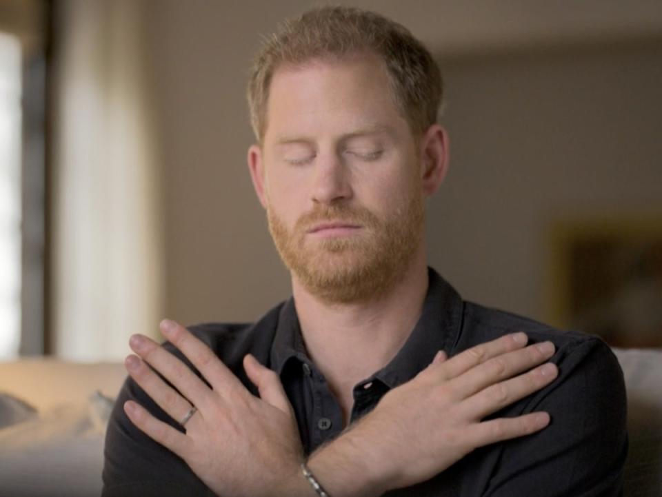 Prince Harry does EDMR therapy on The Me You Can’t See (Apple TV+)