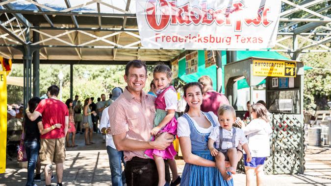 Robbyn Dodd / Oktoberfest Fredericksburg