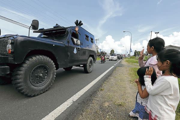 Pics: Malaysian forces on high alert